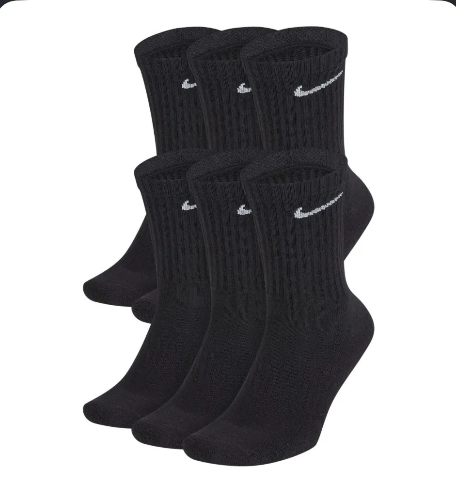 Performance Cushion Crew Socks