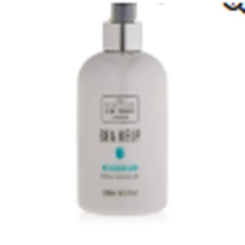 Sea kelp moisturiser pump bottle